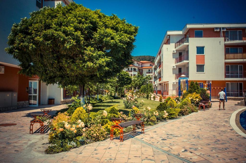Privillege Fort Noks Beach Apartments Elenite Exterior foto